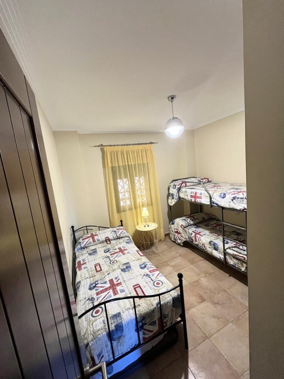 Bed, Photo of the whole room, Bedroom, bunk bed