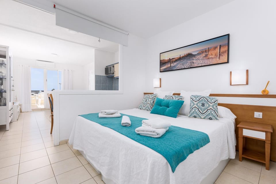 Home2Book Cozy Sea View Studio Jandía Beach, Pool Apartment in Morro Jable