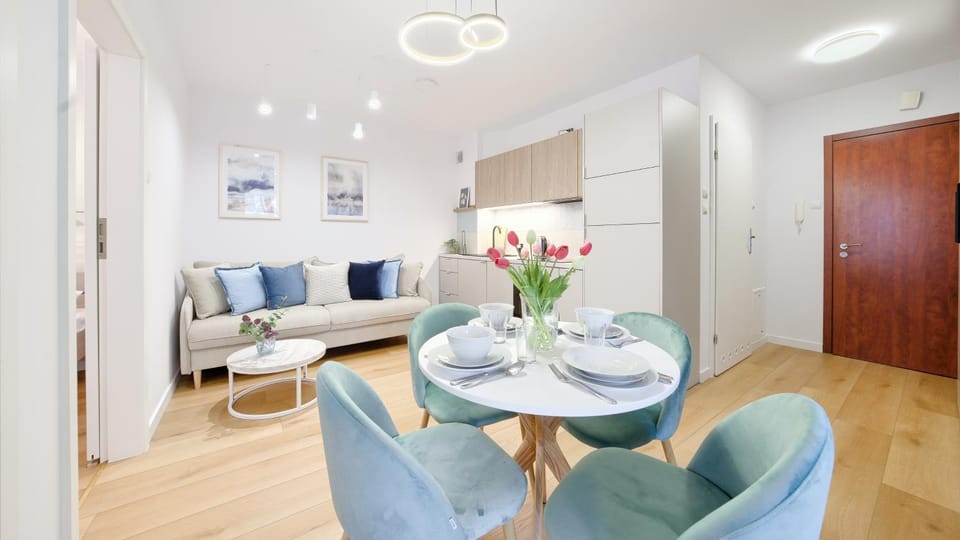 Kitchen or kitchenette, Living room, Dining area