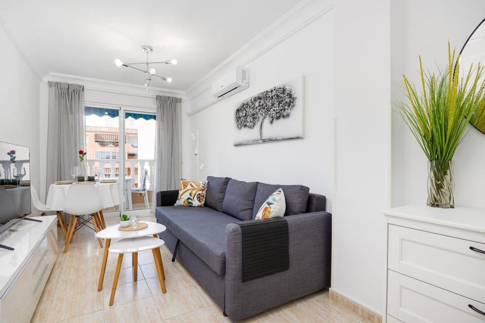 Property building, Living room, Seating area, Dining area