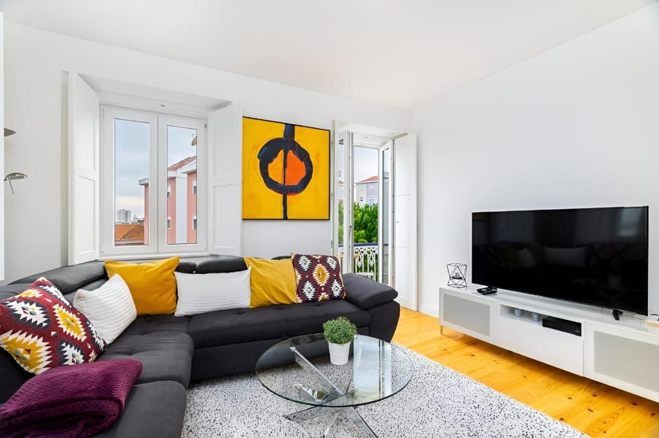 TV and multimedia, Living room, Decorative detail
