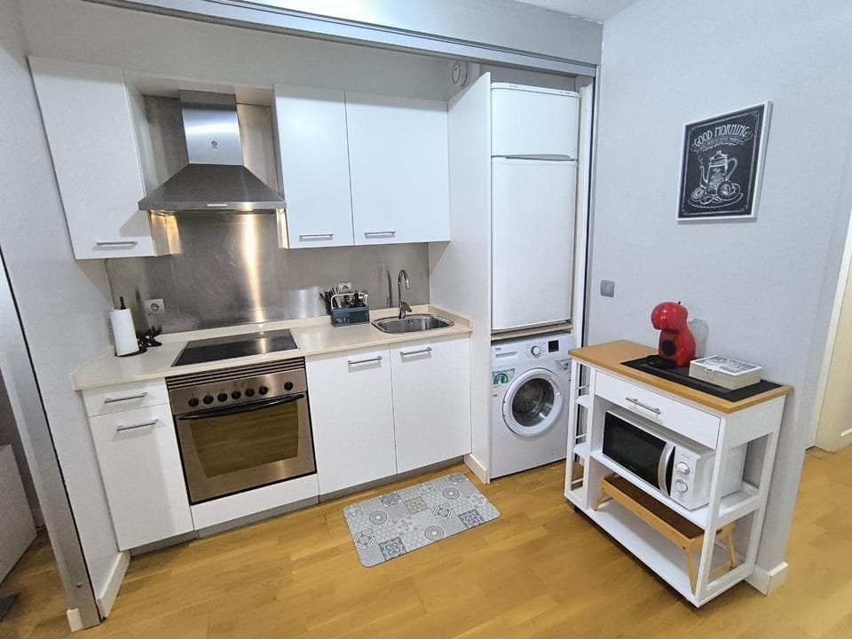 Food, oven, washing machine