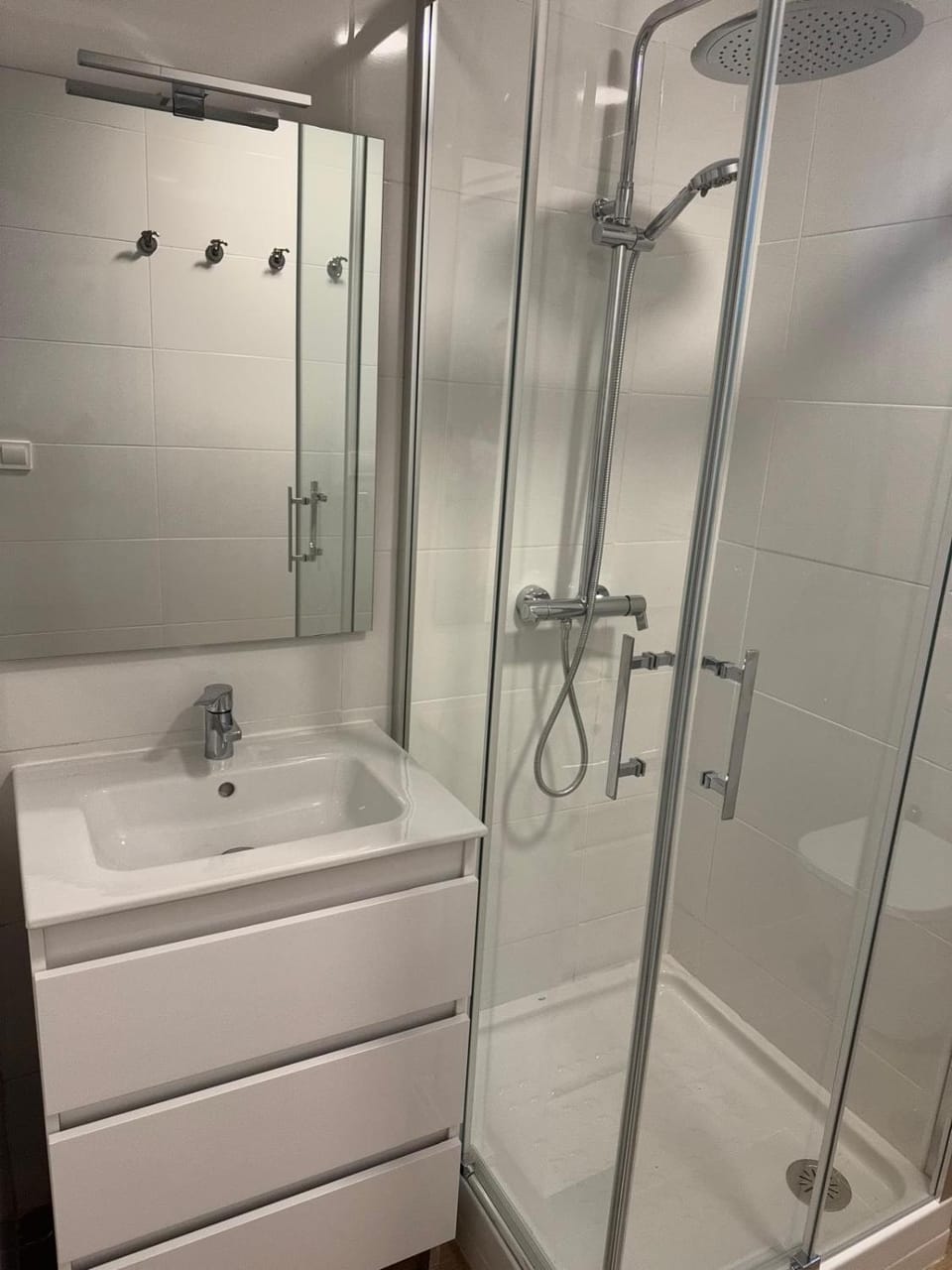 Shower, Bathroom
