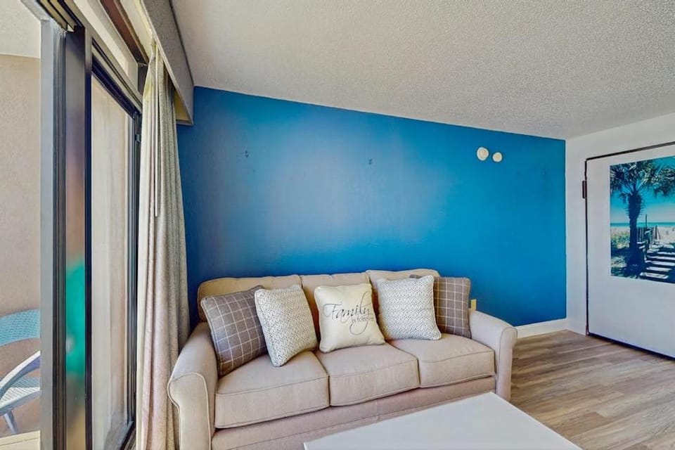 Sandcastle South 615 Apartment in Myrtle Beach