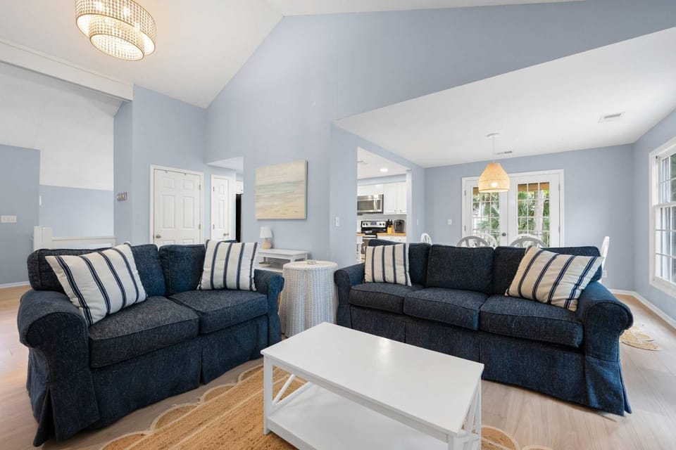 Evian 129 House in Hilton Head Island