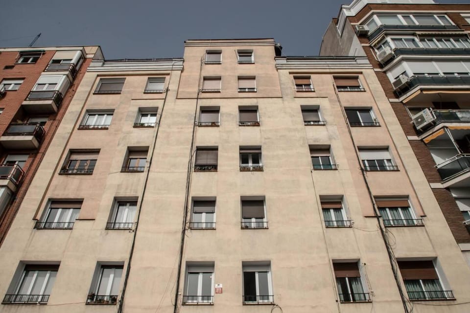Property building, Off site, Day