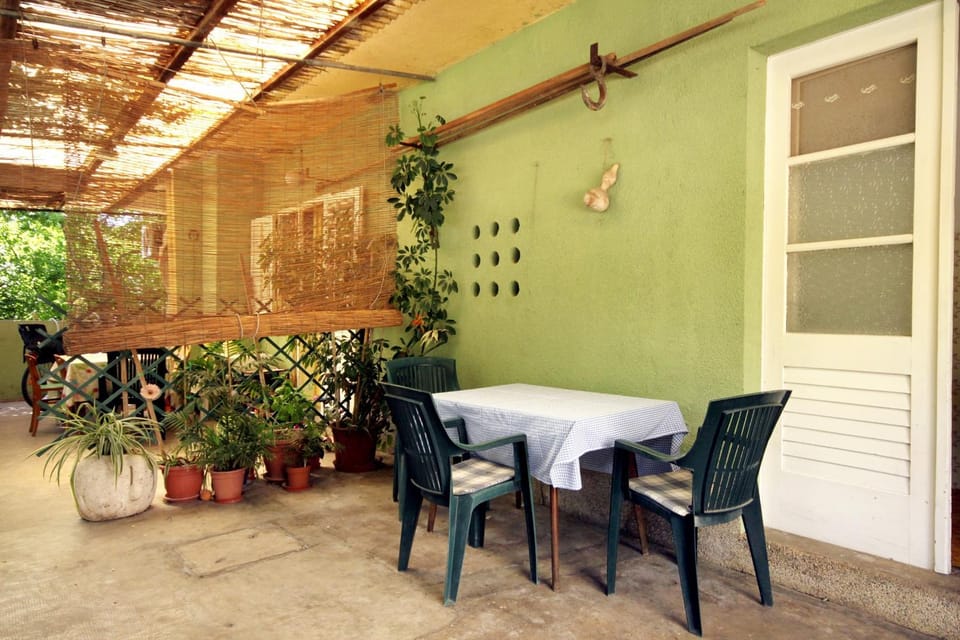 Balcony/Terrace, children, Family