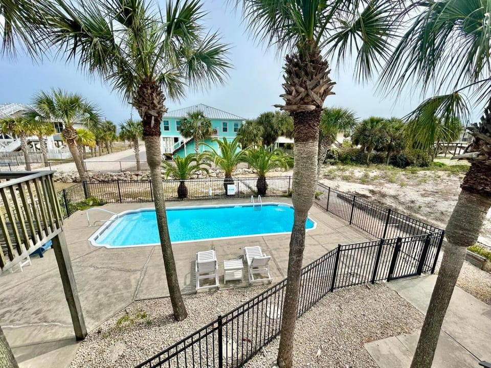 Somerset-large private pool, 3BR-SGI House in Saint George Island