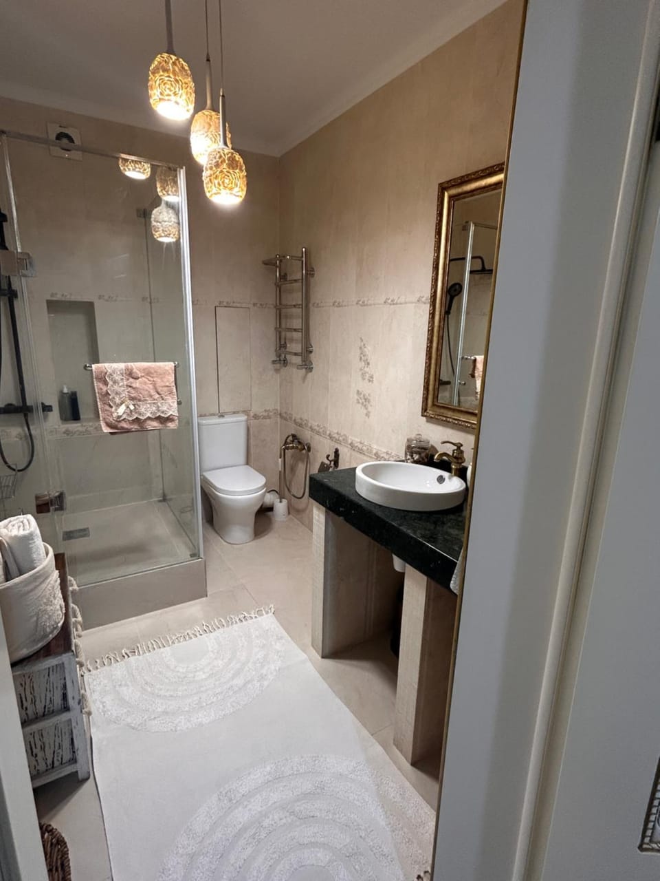 Трехкомнатная квартира возле меги Apartment in Almaty