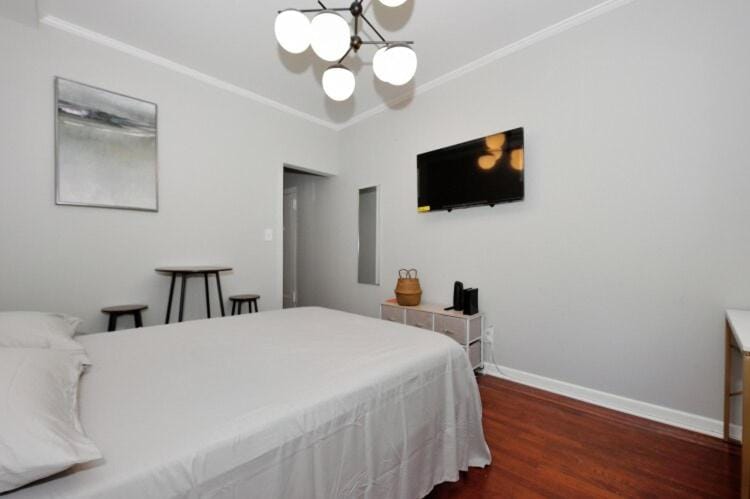 Cozy Studio Near Central Park!, June To Aug 90 Days Stay Required Apartment in Roosevelt Island