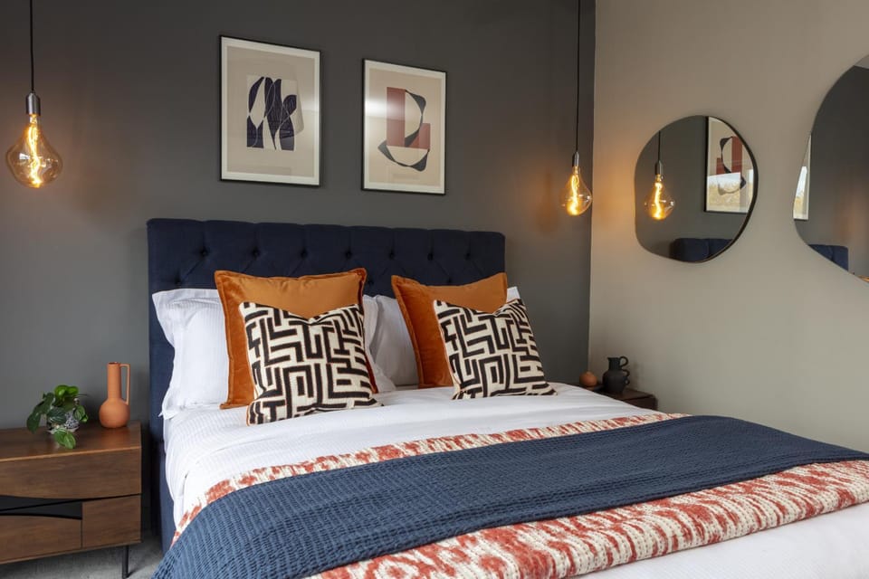 Bed, Bedroom