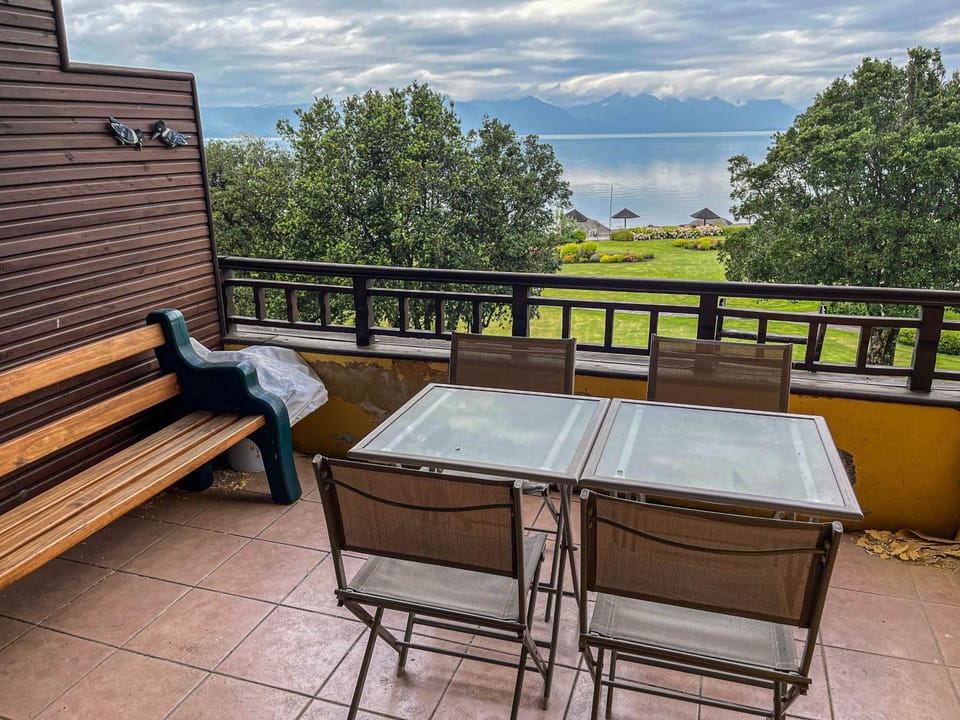 View (from property/room), Balcony/Terrace, Dining area