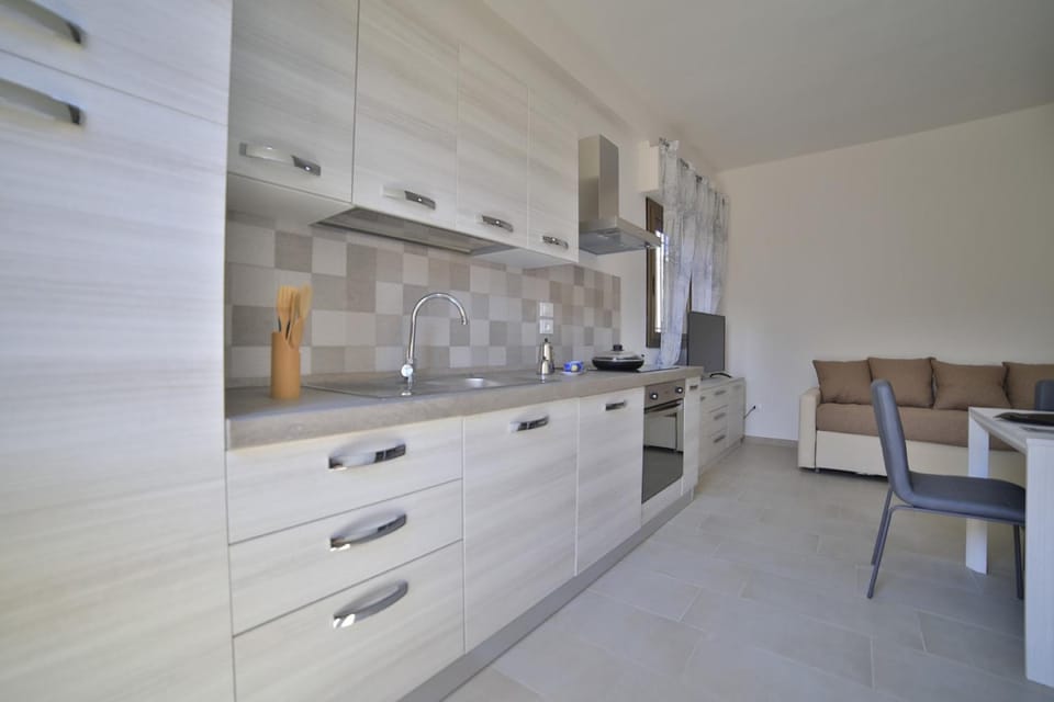 Casa Vianello 1 a soli 120 mt dalla spiaggia di San Pietro in Bevagna Apartment in Province of Taranto