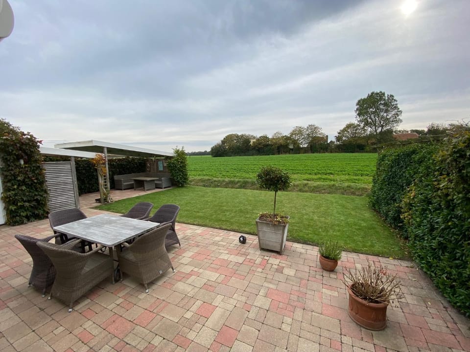 Garden, Garden, Balcony/Terrace, Garden view
