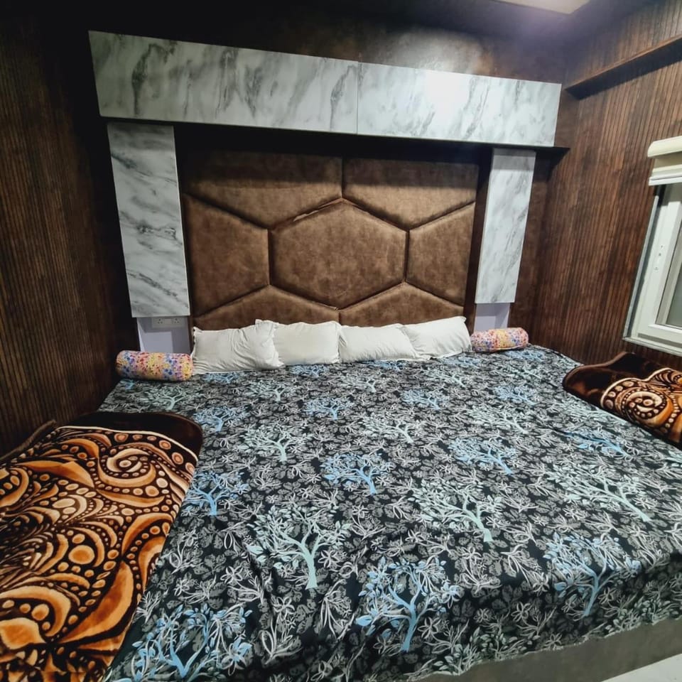 Shobha homestay Vacation rental in Uttar Pradesh