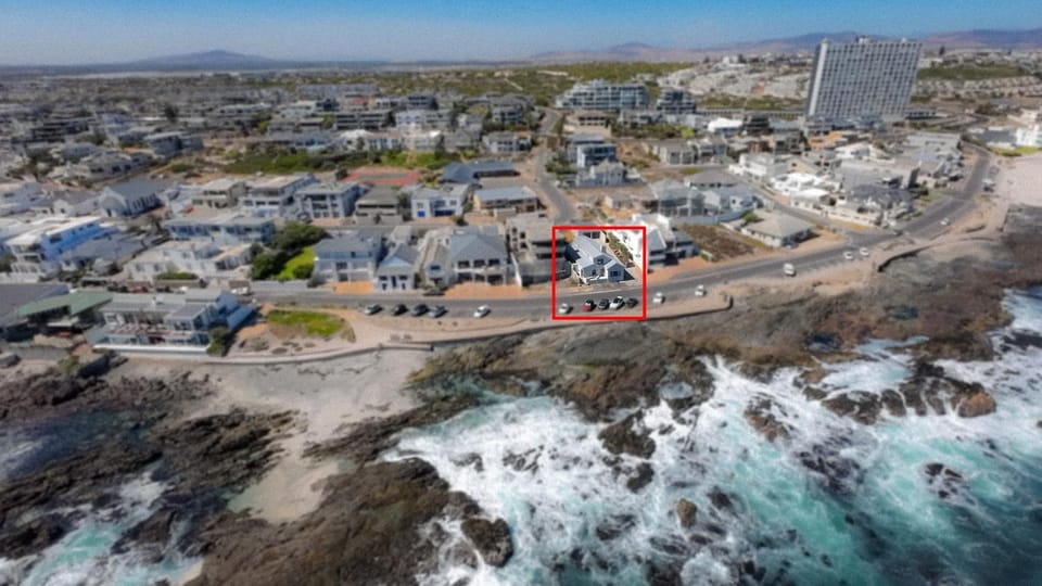 Neighbourhood, Natural landscape, Sea view, Street view, Location