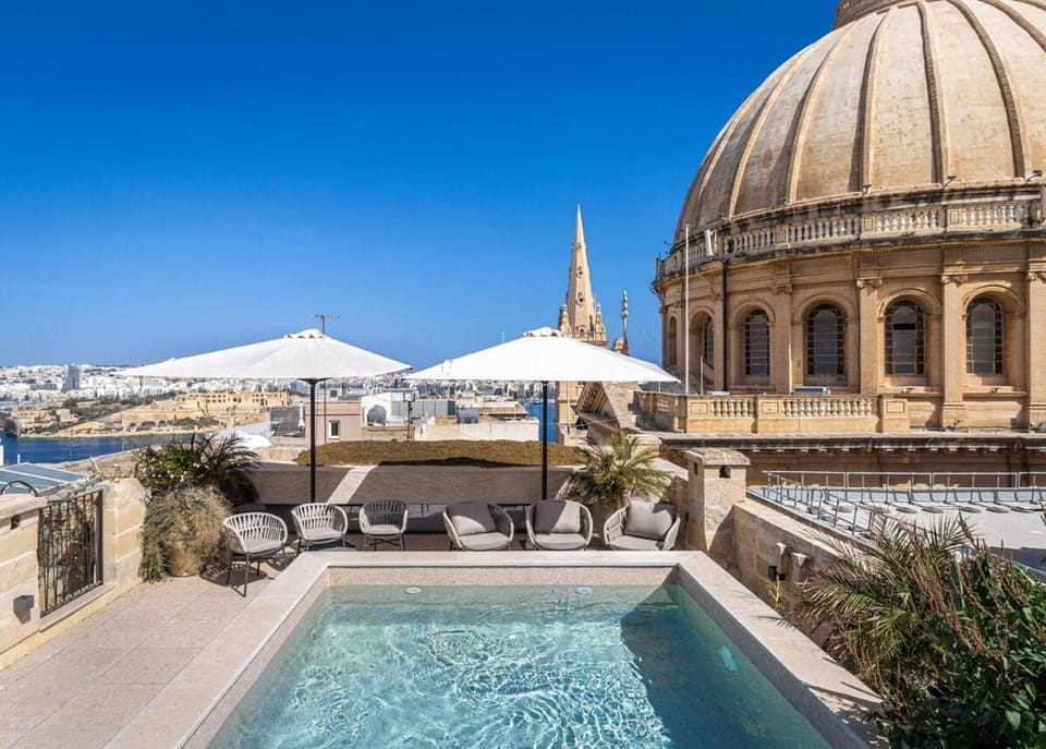 Old Theatre Suites - Tremiti Apartment in Valletta