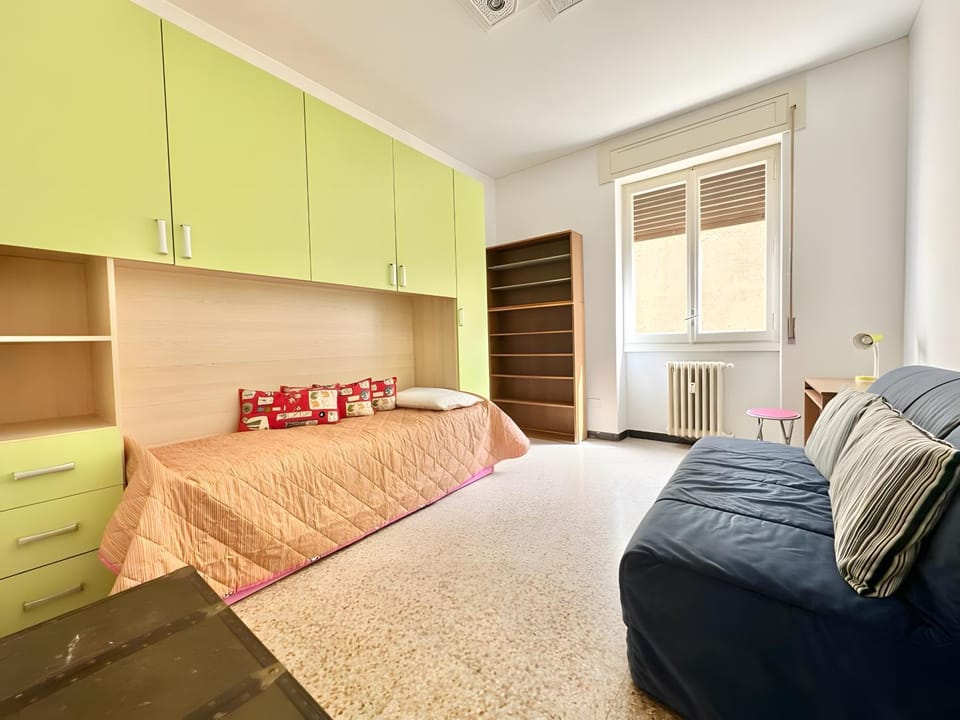 Living room, Bedroom