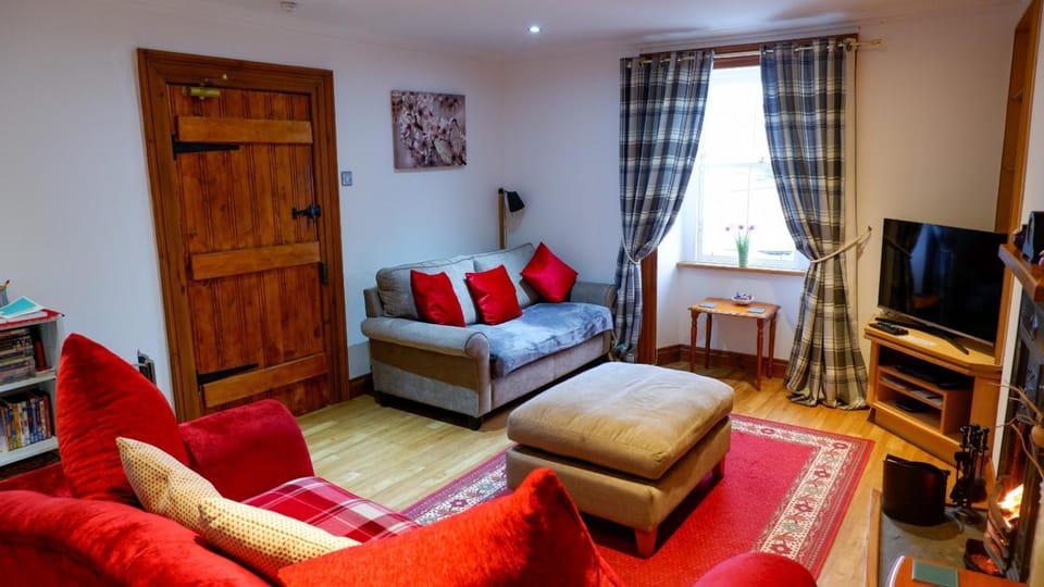 Communal lounge/ TV room, Living room, Photo of the whole room, Seating area