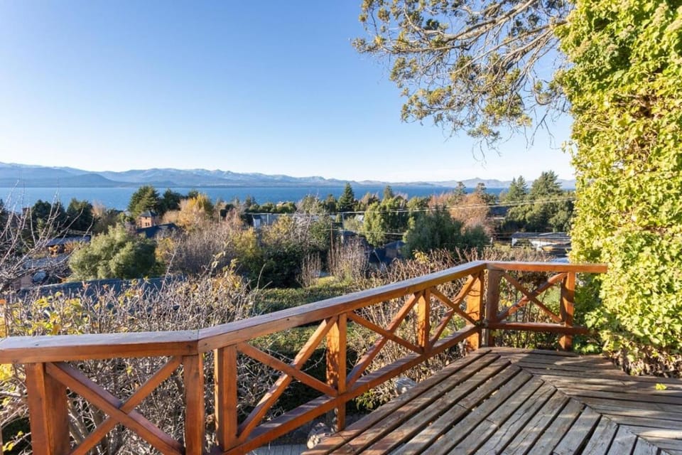 Day, Natural landscape, Garden, View (from property/room), Balcony/Terrace, Balcony/Terrace, Lake view, Mountain view, Mountain view