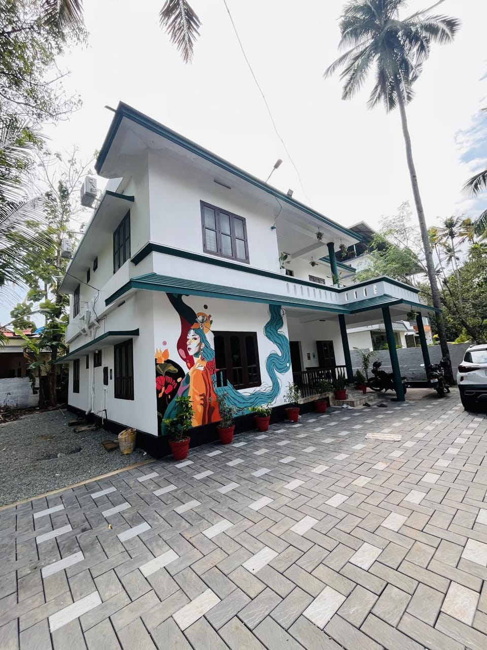 Property building, Day, Street view, Parking