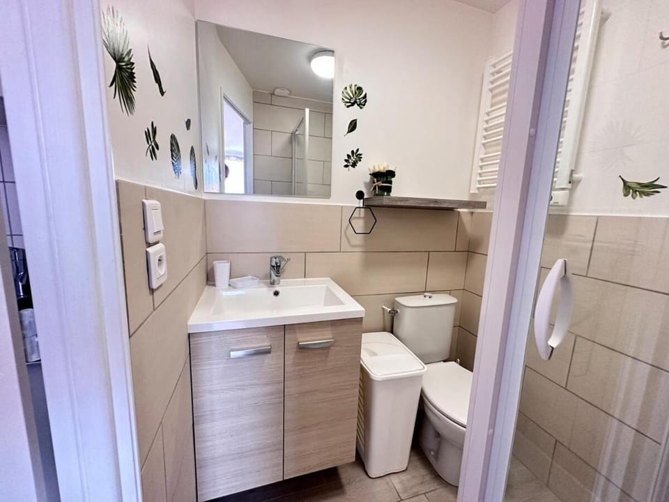 La suite des 3 piliers studio avec parking privé Apartment in Reims