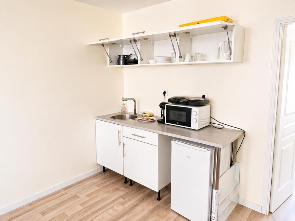 Studio tout équipé calme et lumineux Roubaix Apartment in Hauts-de-France