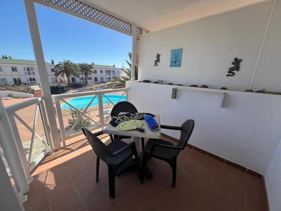 Day, View (from property/room), Balcony/Terrace, Pool view