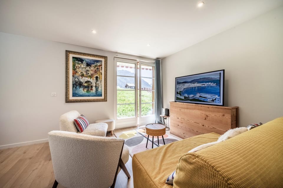 Property building, Living room