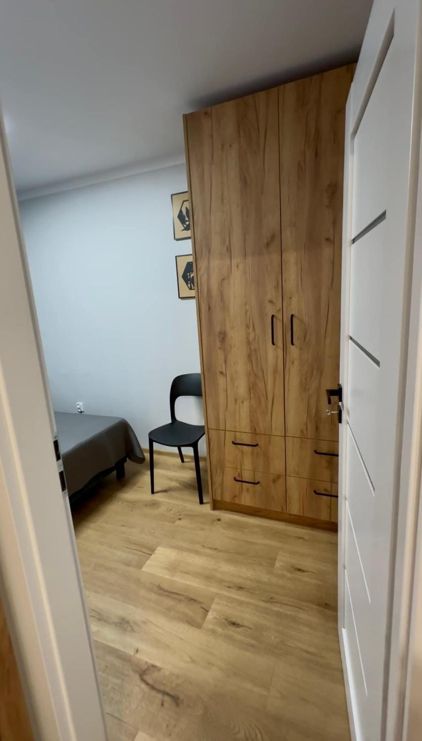Bed, Photo of the whole room, Bedroom, wardrobe