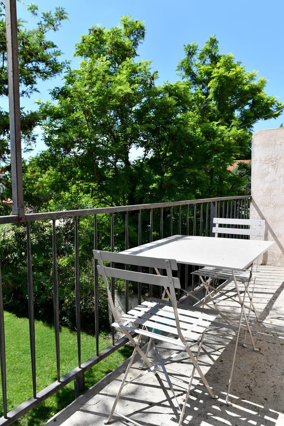 Le Miradou Apartment in Arles