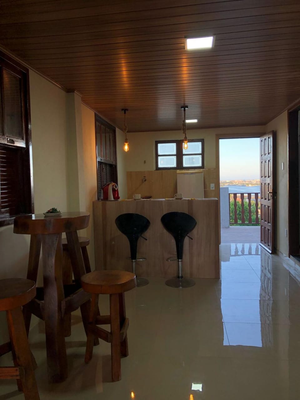 Deck da colina Chalet in São Pedro da Aldeia