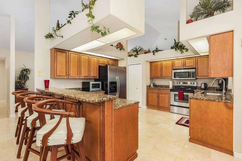 Kitchen or kitchenette, oven, stove