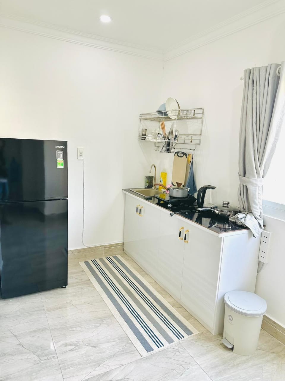 I Riverside A202 I Spacious Studio w kitchen Apartment in Ho Chi Minh City