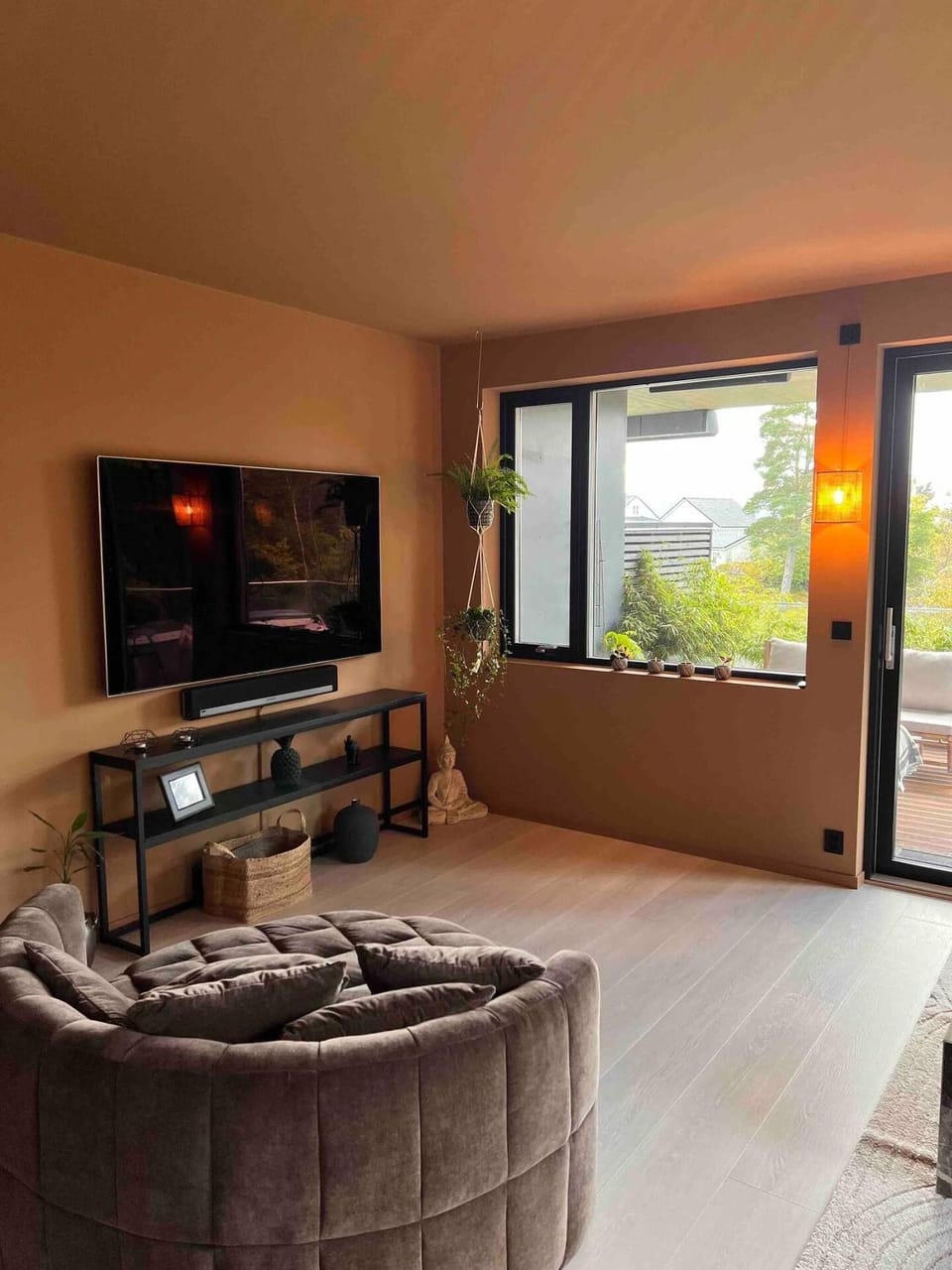 Living room, fireplace