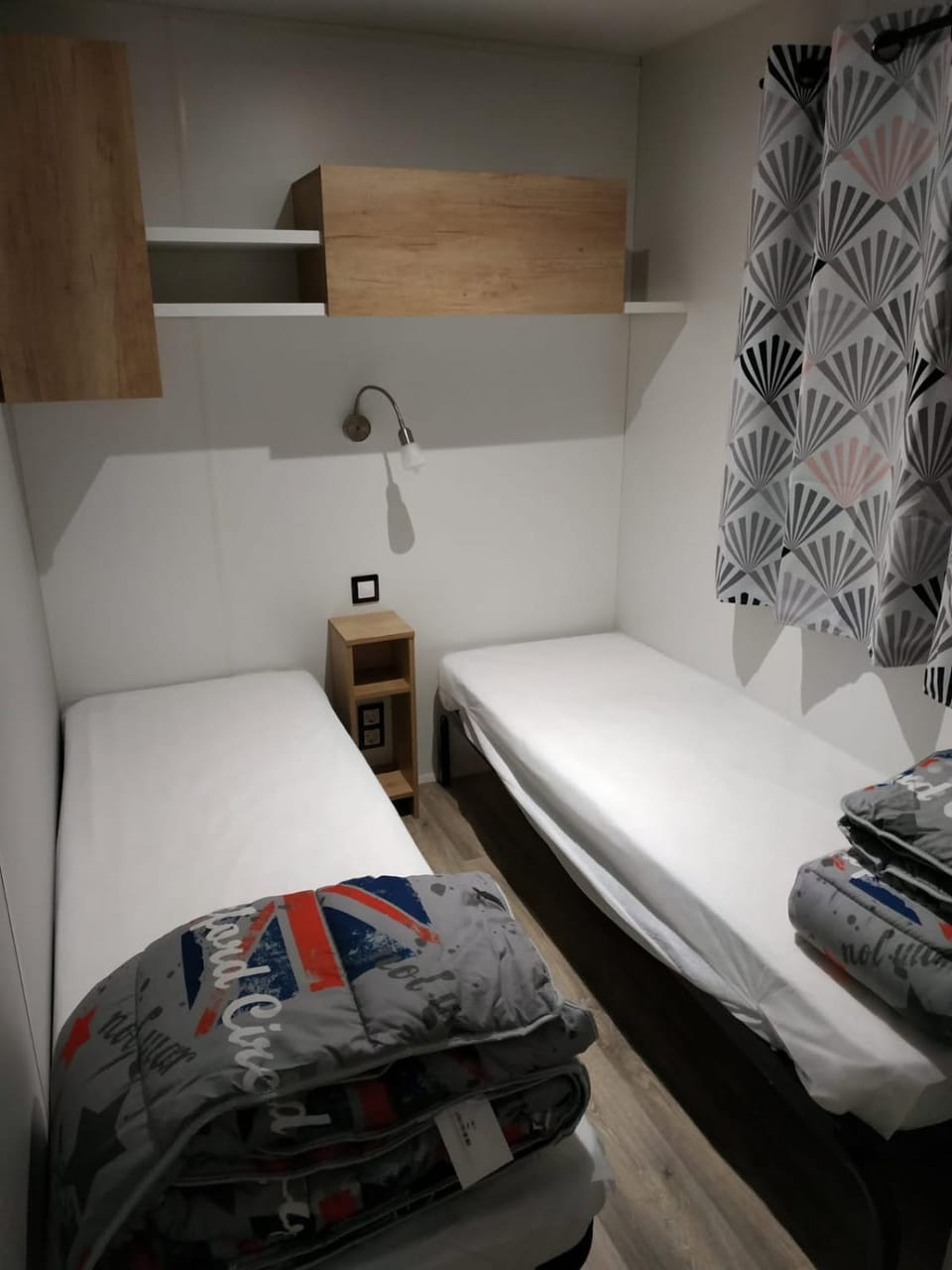 Détente en 4 étoiles jusque 6 personnes, selon la dispo Campground/ 
RV Resort in Saint-Jean-de-Monts