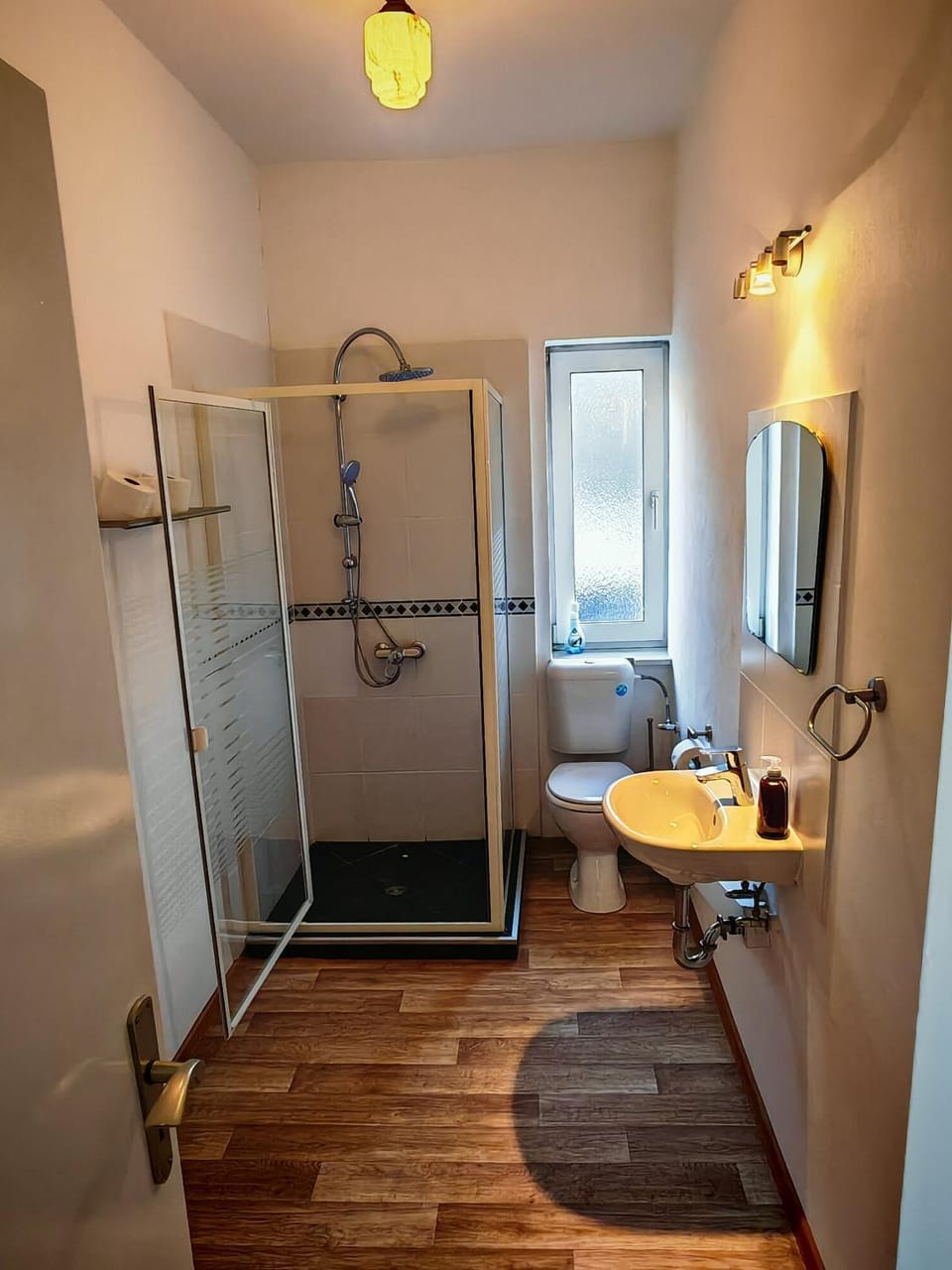 Toilet, Bathroom