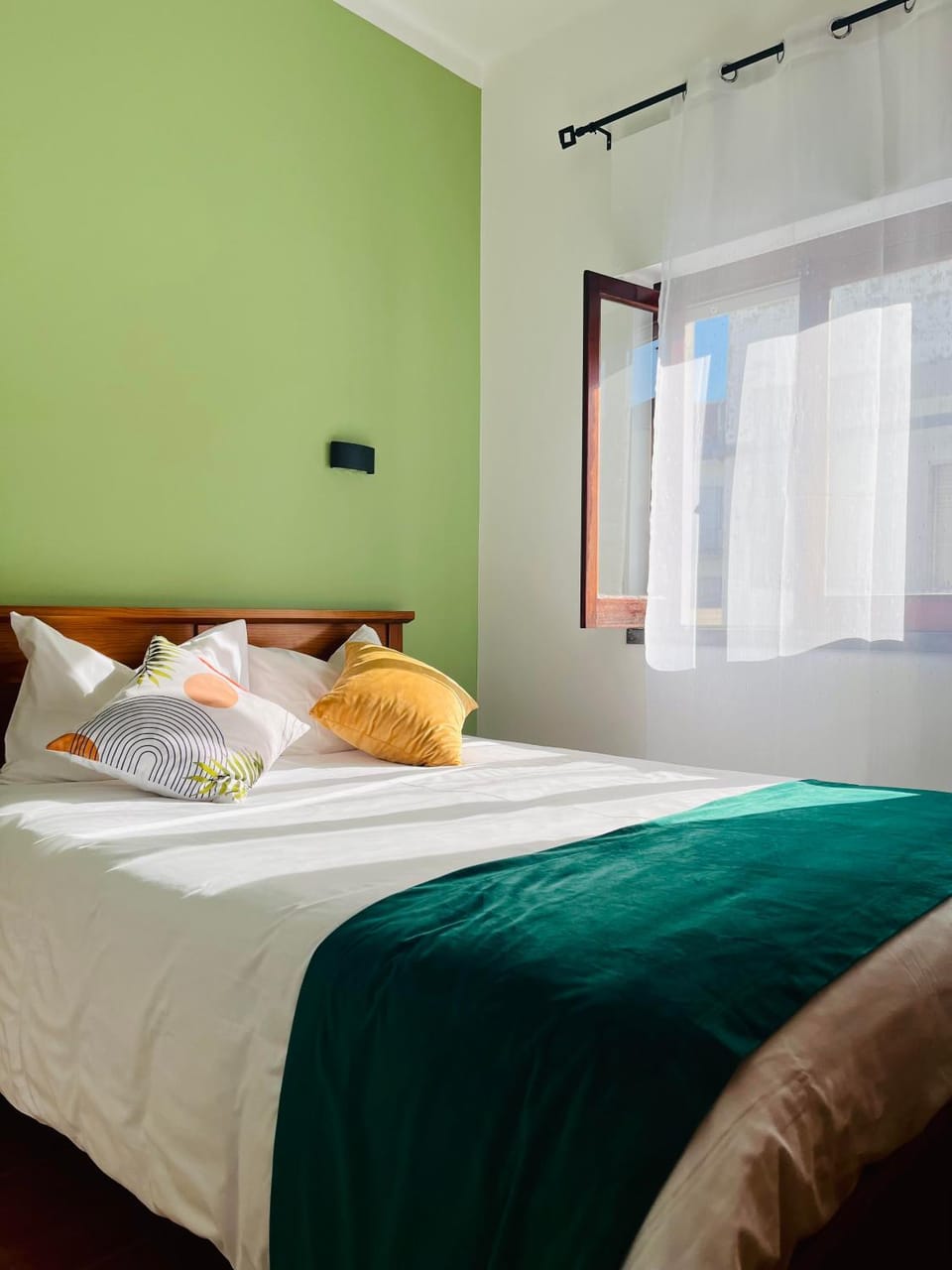 Pensão Manalvo Inn in Santarém District, Portugal