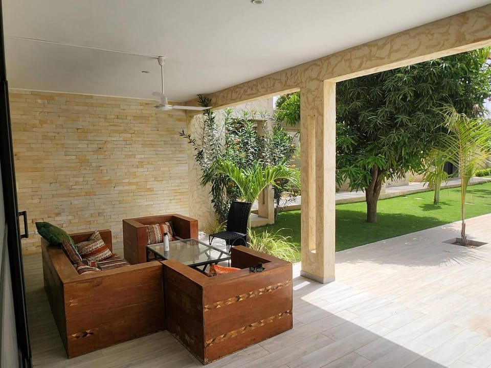 Patio, Balcony/Terrace