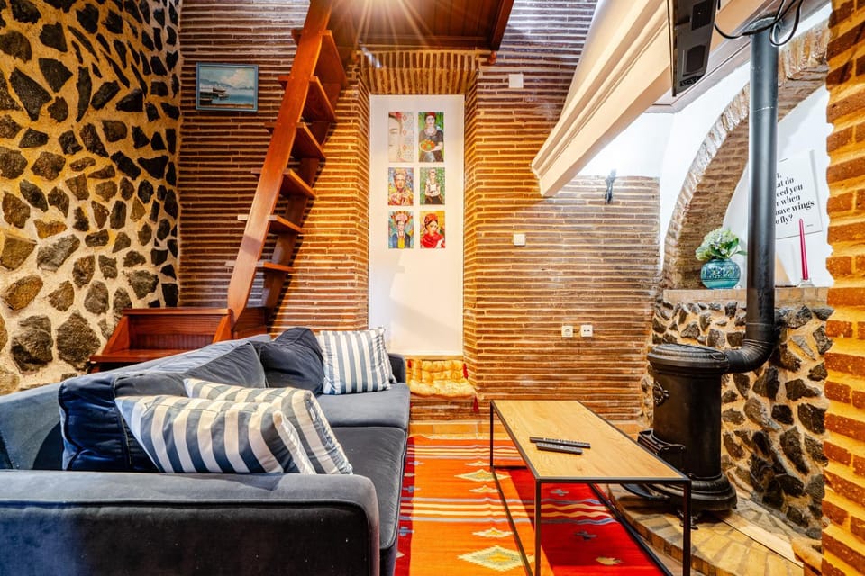 Property building, Living room