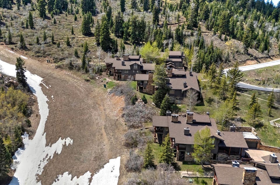 La Maconnerie Cabin Four Family Cabin in Park City