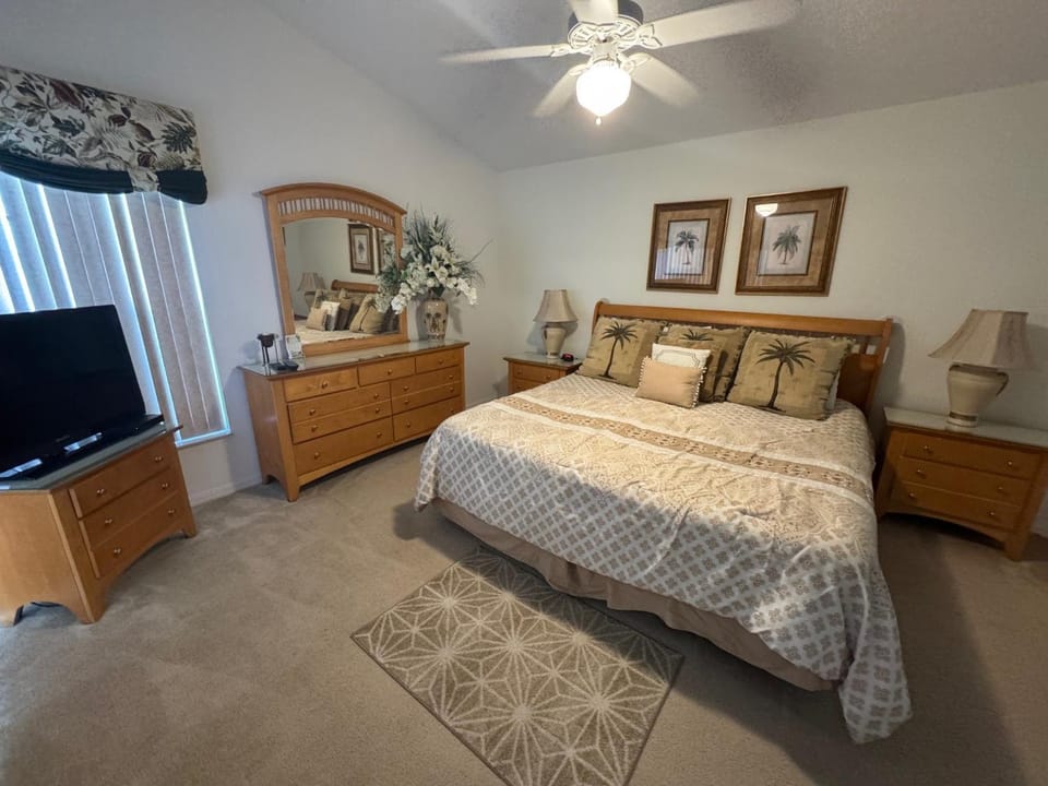 Bed, Bedroom