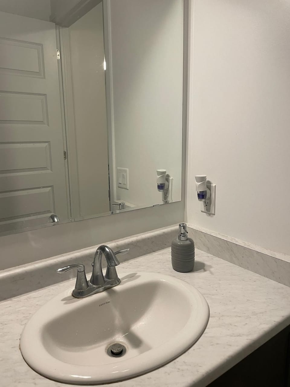 Executive Luxury Apartment Apartment in Oakville