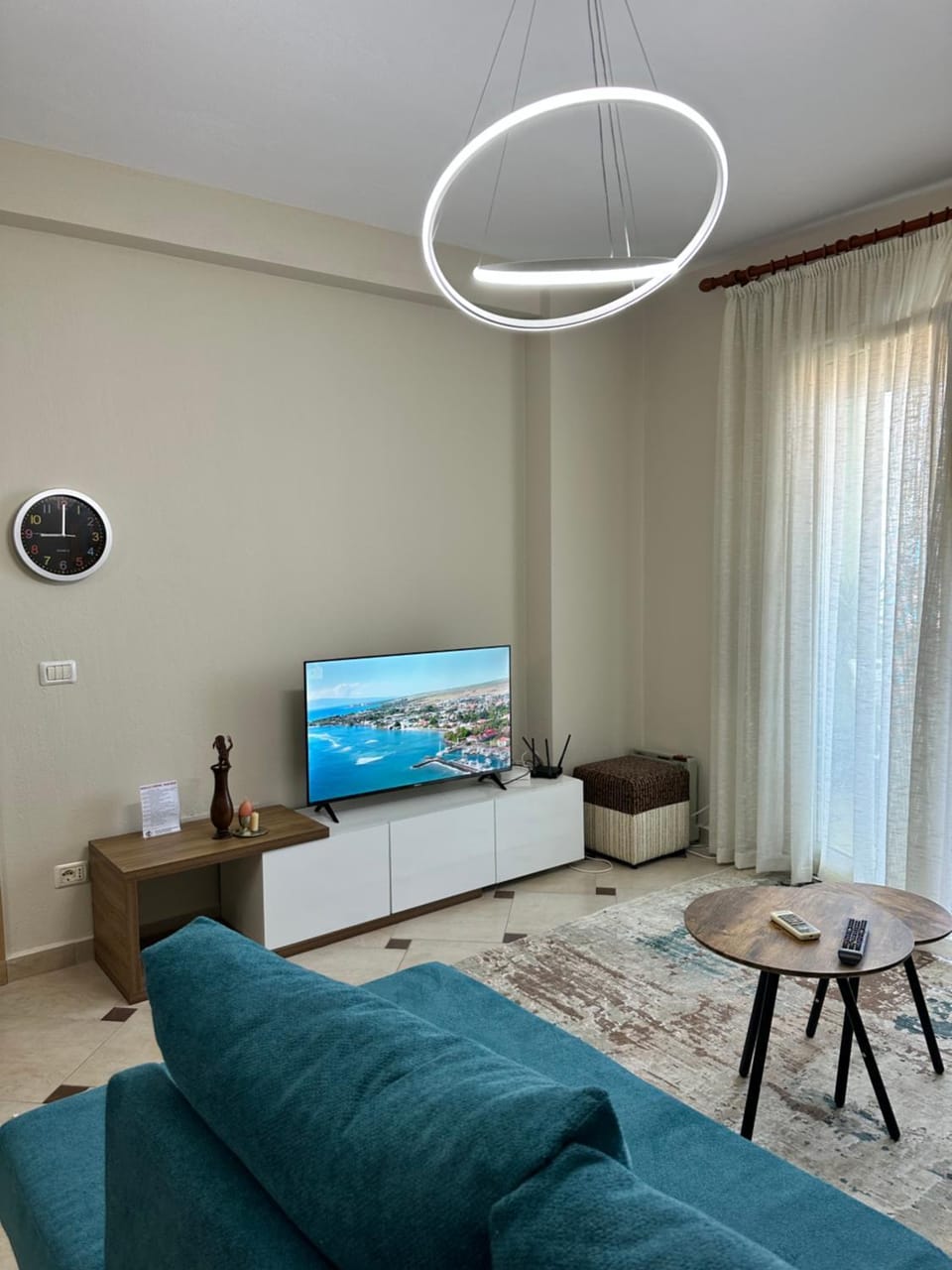 TV and multimedia, Living room