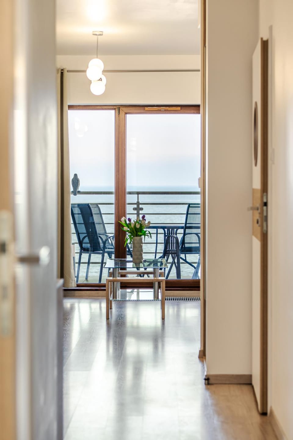 View (from property/room), Balcony/Terrace, Living room, Seating area, Sea view