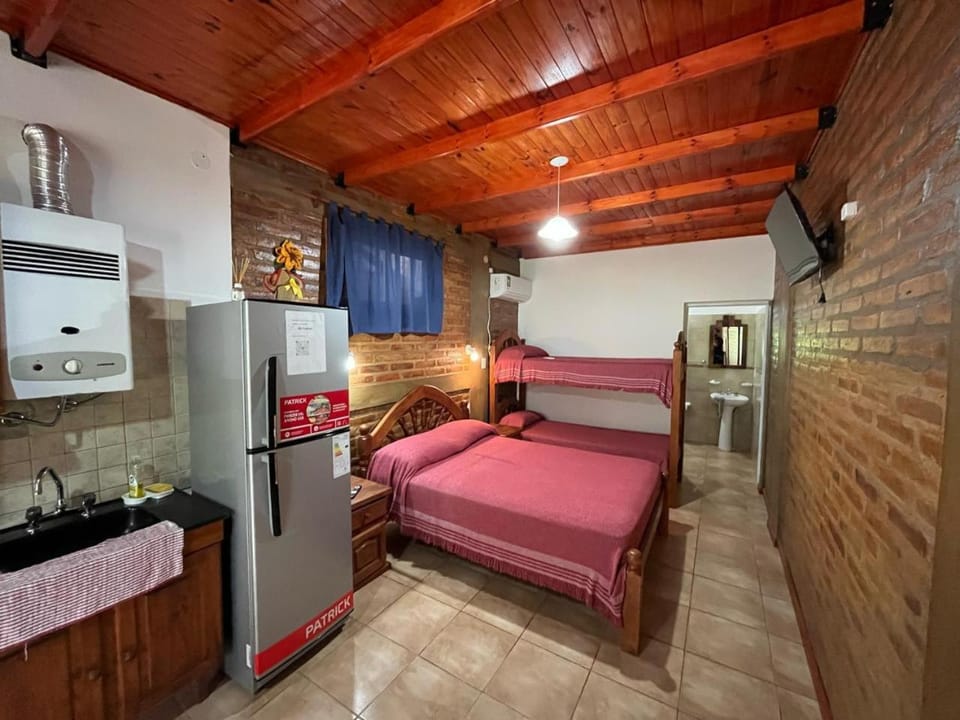 Bed, Kitchen or kitchenette, Photo of the whole room, minibar