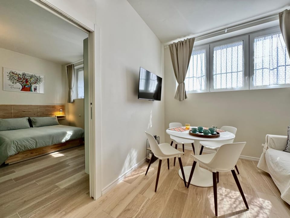 Living room, Seating area, Bedroom