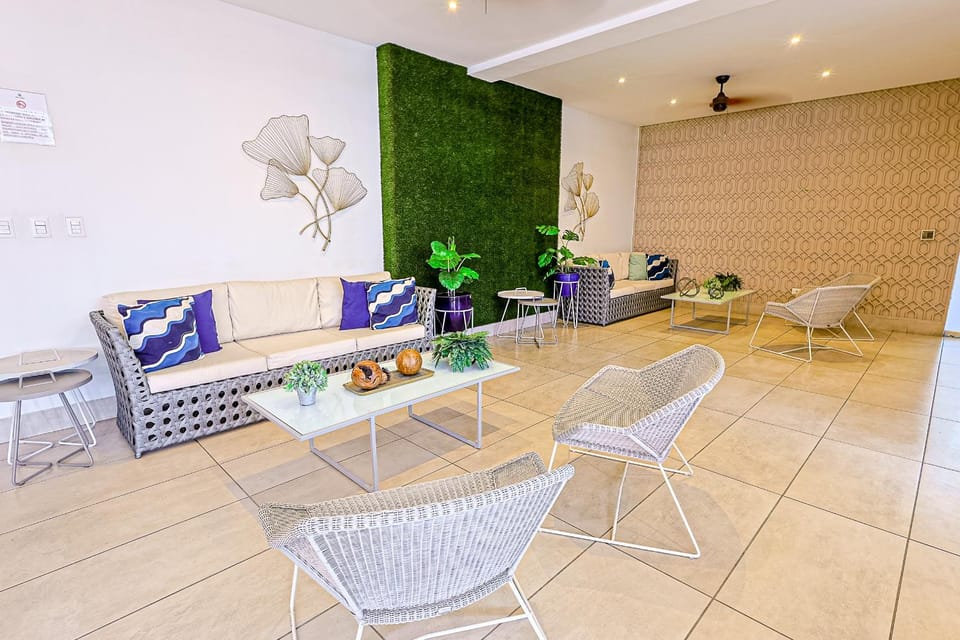 Patio, Balcony/Terrace