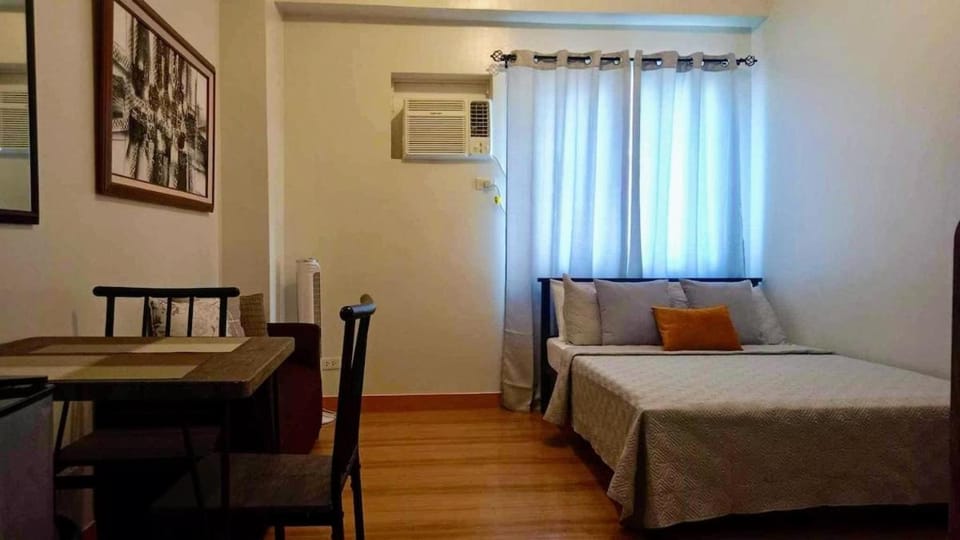 Studio type unit in Trees Residences Tower1 Apartment in Quezon City