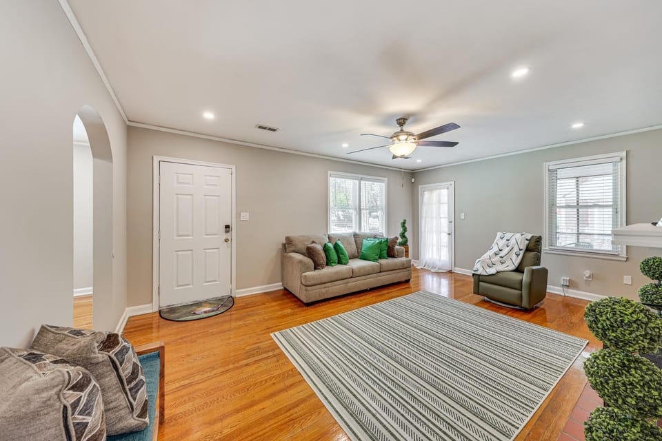 Walkable Masters Hub! 2 Miles to Augusta National House in Augusta